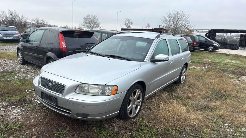 Volvo V70 2.4 d - 2598 лв. / 1328.34 € - 51888462 1 | Car24.bg Volvo V70 2.4 d - 2598 лв. / 1328.34 € - 51888462 1