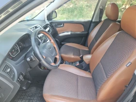 Kia Sportage 2.0 Бензин + Газ | Auto.bg — изображение 14 Kia Sportage 2.0 Бензин + Газ | Auto.bg — изображение 14