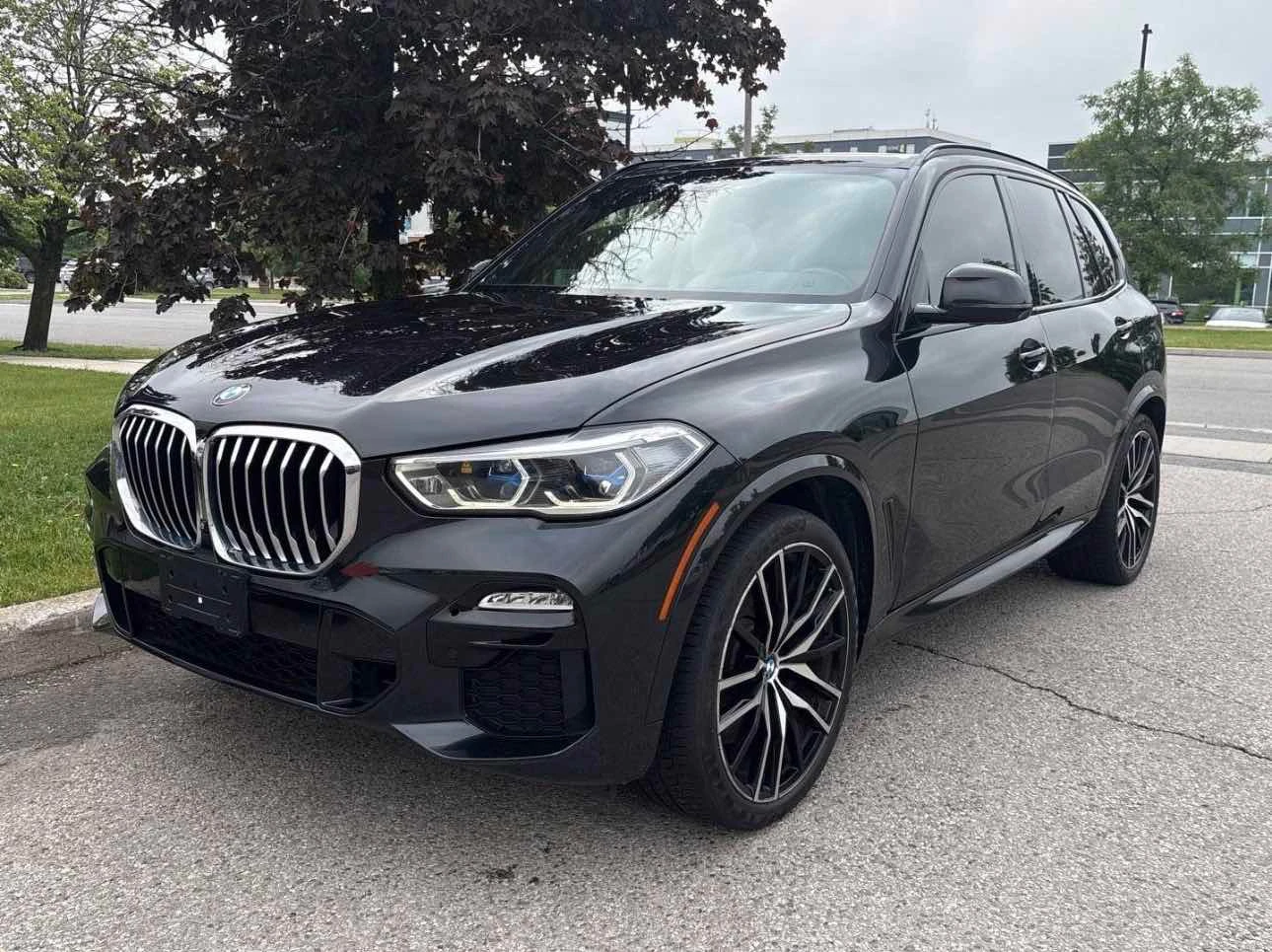 BMW X5 xDrive40i/M-Pack/Laser/H&K/Pano/Head Up/360 | Auto.bg — изображение 1 BMW X5 xDrive40i/M-Pack/Laser/H&K/Pano/Head Up/360 | Auto.bg — изображение 1