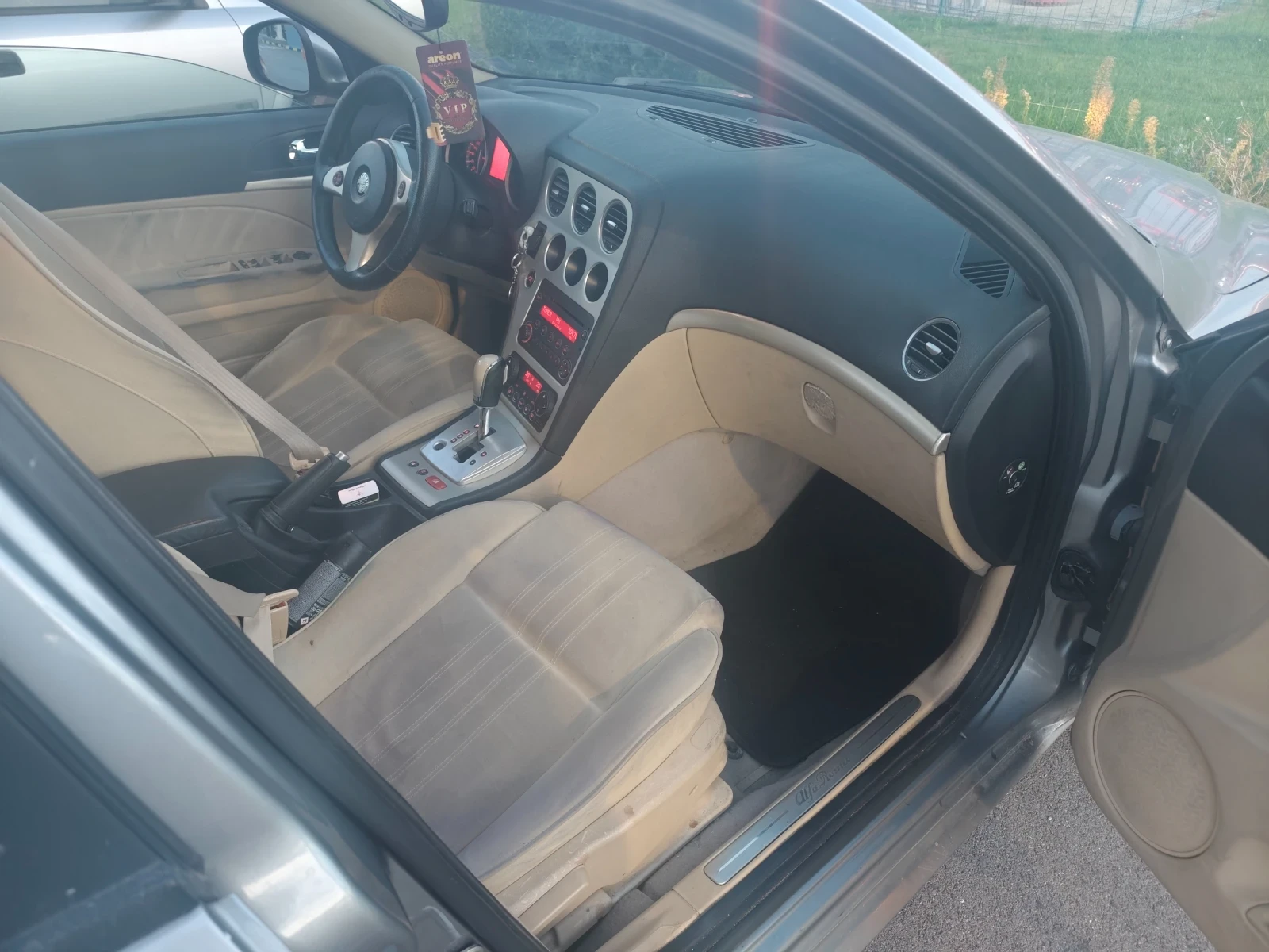 Alfa Romeo 159 sportwagon 1.9 JTDm 150 к.с - изображение 6 | Auto.bg Alfa Romeo 159 sportwagon 1.9 JTDm 150 к.с - изображение 6