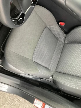 Toyota C-HR 1.8 Hibrid 172000 Original - 16259 € - 95587462 7 | Car24.bg Toyota C-HR 1.8 Hibrid 172000 Original - 16259 € - 95587462 7