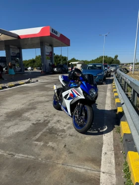 Suzuki Gsxr K8 | Auto.bg — изображение 5 Suzuki Gsxr K8 | Auto.bg — изображение 5