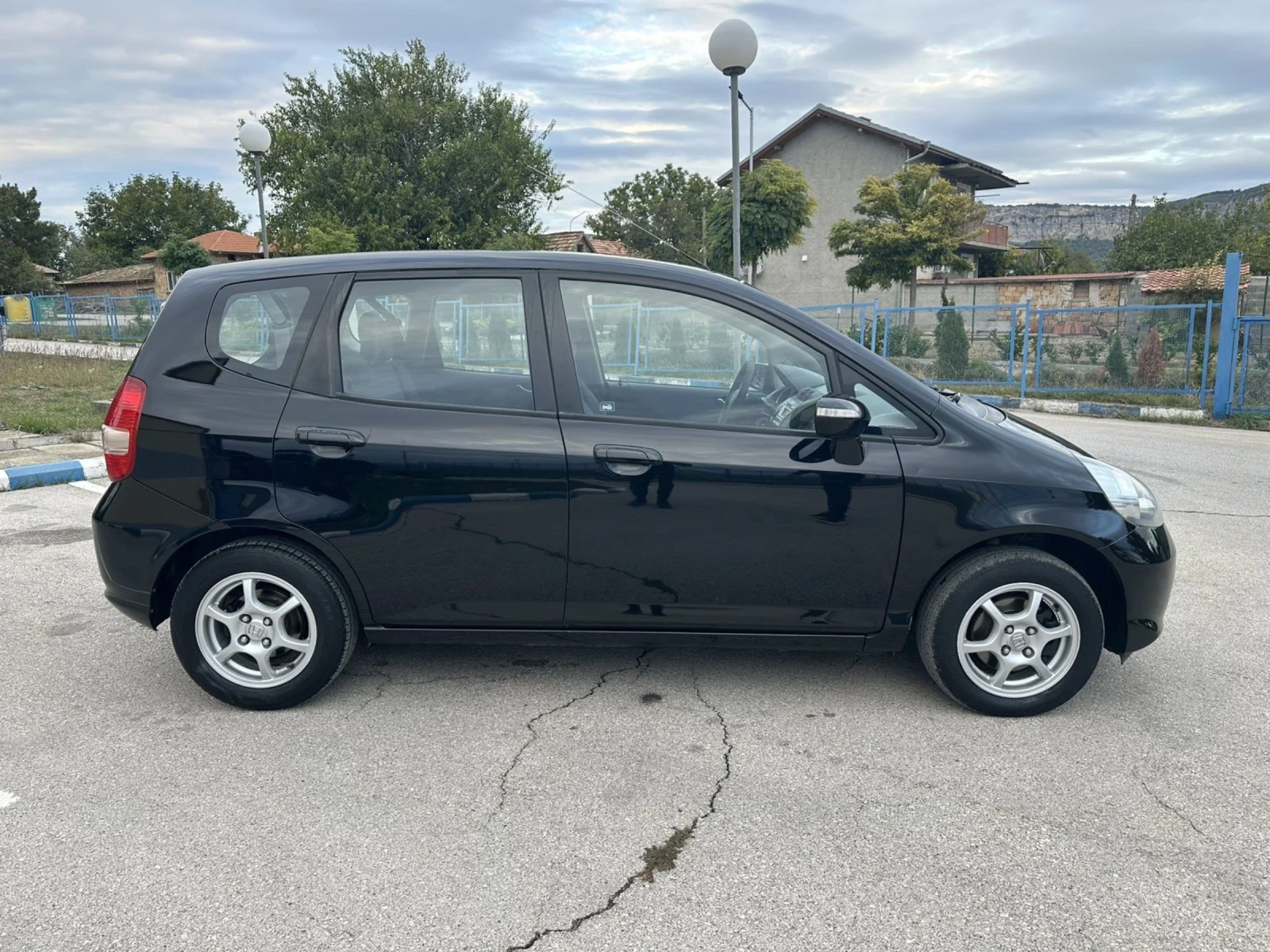 Honda Jazz 1.4 Бензин - изображение 5 | Auto.bg Honda Jazz 1.4 Бензин - изображение 5