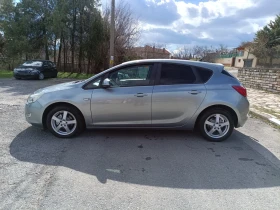 Opel Astra Бензин автомат навигация андройд - 6200 € / 12126.15 лв. - 64467823 8 | Car24.bg Opel Astra Бензин автомат навигация андройд - 6200 € / 12126.15 лв. - 64467823 8