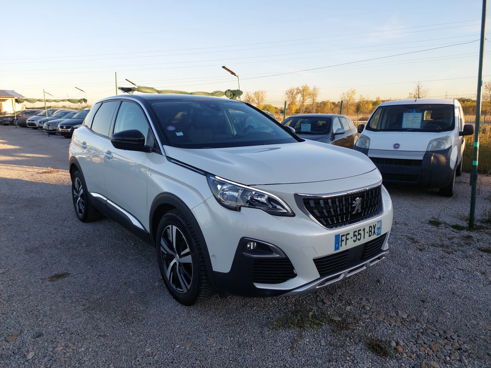 Peugeot 3008 1.2 PureTech - изображение 3 | Auto.bg Peugeot 3008 1.2 PureTech - изображение 3