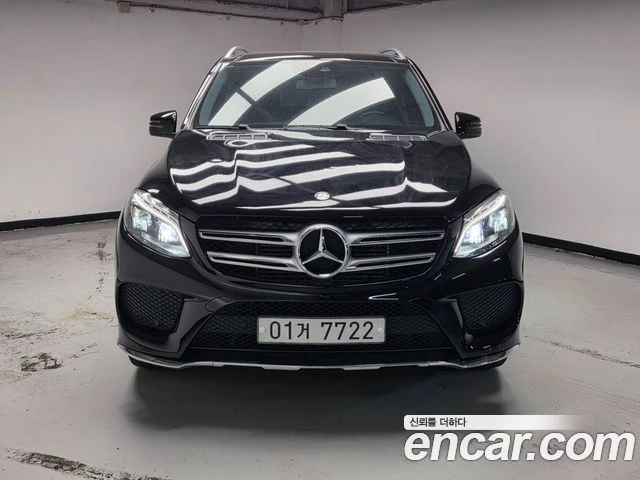 Mercedes-Benz GLE 350d | AMG PKG | 4MATIC | Auto.bg — изображение 1 Mercedes-Benz GLE 350d | AMG PKG | 4MATIC | Auto.bg — изображение 1