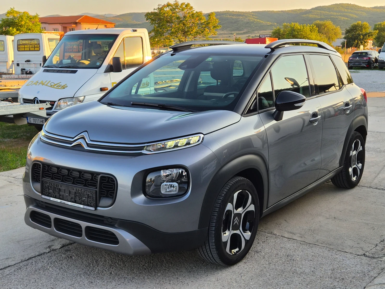 Citroen C3 Aircross 1.2i SERVICE BOOK | Auto.bg — изображение 1 Citroen C3 Aircross 1.2i SERVICE BOOK | Auto.bg — изображение 1