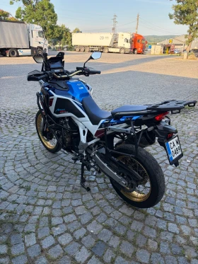 Honda Crf Всички екстри за модела! | Auto.bg — изображение 5 Honda Crf Всички екстри за модела! | Auto.bg — изображение 5
