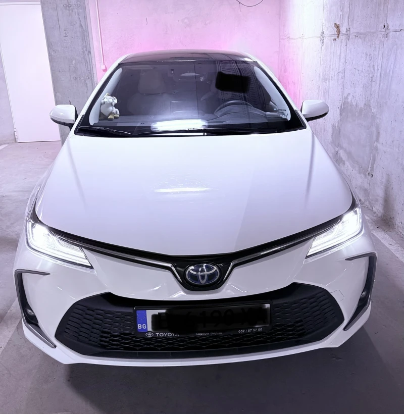 Toyota Corolla 1.8 HYBRID EXECUTIVE - 24000 € / 46939.92 лв. - 23988570 1 | Car24.bg Toyota Corolla 1.8 HYBRID EXECUTIVE - 24000 € / 46939.92 лв. - 23988570 1