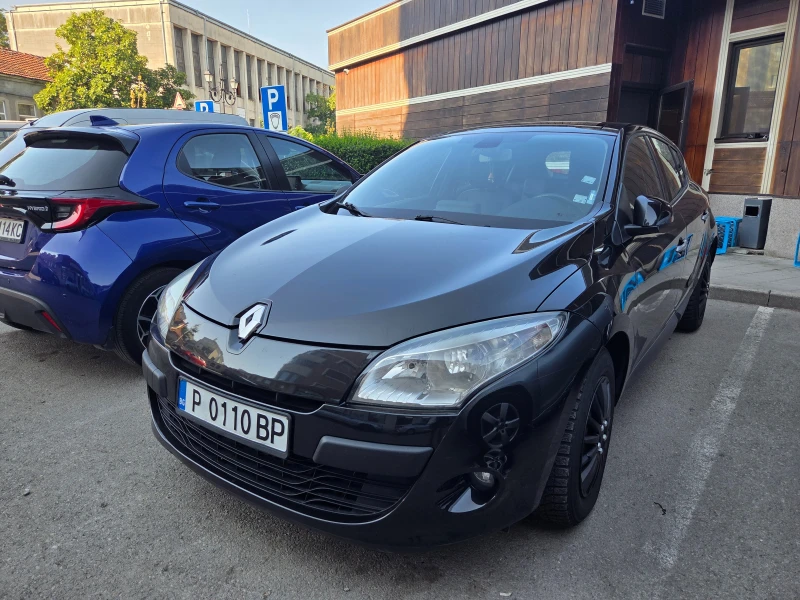 Renault Megane 3 Панорама, Кожен салон, Голям дисплей, Отлична - 2800 € / 5476.32 лв. - 39980655 1 | Car24.bg Renault Megane 3 Панорама, Кожен салон, Голям дисплей, Отлична - 2800 € / 5476.32 лв. - 39980655 1