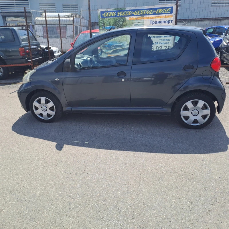 Toyota Aygo 1.0. 68к.с. - 1700 € - 62866963 1 | Car24.bg Toyota Aygo 1.0. 68к.с. - 1700 € - 62866963 1