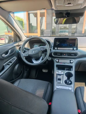 Hyundai Kona 42KWh/BLUELINK/ГАРАНЦИОННА/ТЕРМОПОМПА/SOH100%/2022 - 17999 € - 58645438 11 | Car24.bg Hyundai Kona 42KWh/BLUELINK/ГАРАНЦИОННА/ТЕРМОПОМПА/SOH100%/2022 - 17999 € - 58645438 11