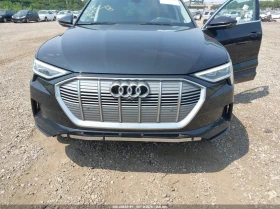 Audi E-Tron PRESTIGE* ОБДУХ* ДИСТРОНИК* ВЪЗДУХ* MATRIX* MАСАЖ* - 13500 € - 27739047 6 | Car24.bg Audi E-Tron PRESTIGE* ОБДУХ* ДИСТРОНИК* ВЪЗДУХ* MATRIX* MАСАЖ* - 13500 € - 27739047 6