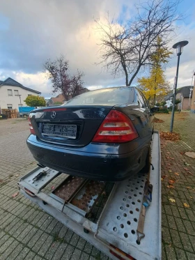 Mercedes-Benz C 180 143* AC* PDC* NAVI* XENON* TUV* AUT* FACE* LPG* - 7777 лв. / 3976.32 € - 50595707 4 | Car24.bg Mercedes-Benz C 180 143* AC* PDC* NAVI* XENON* TUV* AUT* FACE* LPG* - 7777 лв. / 3976.32 € - 50595707 4