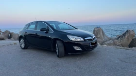 Opel Astra 1.4 140кс СЕРВИЗНА ИСТОРИЯ