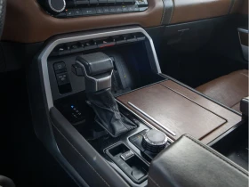 Toyota Tundra Platinum Hybrid * Фиксирана цена до БГ * CARFAX * | Auto.bg — изображение 13 Toyota Tundra Platinum Hybrid * Фиксирана цена до БГ * CARFAX * | Auto.bg — изображение 13