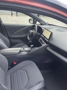 Toyota C-HR 2.0 Plug-in - 79999 лв. / 40902.84 € - 81221036 11 | Car24.bg Toyota C-HR 2.0 Plug-in - 79999 лв. / 40902.84 € - 81221036 11