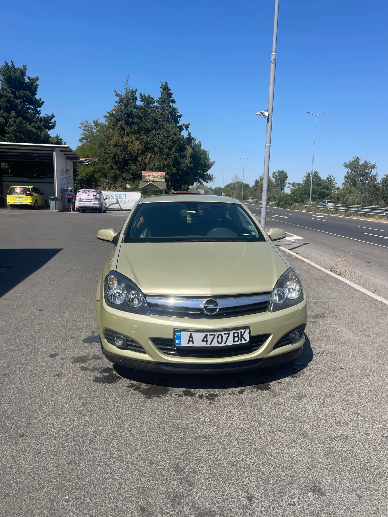 Opel Astra GTC LPG първи собственик - изображение 6 | Auto.bg Opel Astra GTC LPG първи собственик - изображение 6