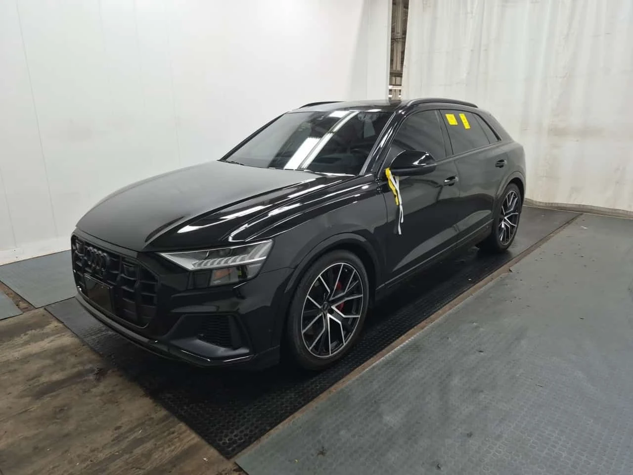 Audi SQ8 * 4.0 TFSI QUATTRO * ОБДУХВАНЕ * LANE ASSIST * | Auto.bg — изображение 1 Audi SQ8 * 4.0 TFSI QUATTRO * ОБДУХВАНЕ * LANE ASSIST * | Auto.bg — изображение 1