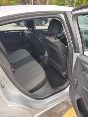 Citroen C4 ГАЗ/2007 - 1300 € / 2542.58 лв. - 19527234 10 | Car24.bg Citroen C4 ГАЗ/2007 - 1300 € / 2542.58 лв. - 19527234 10
