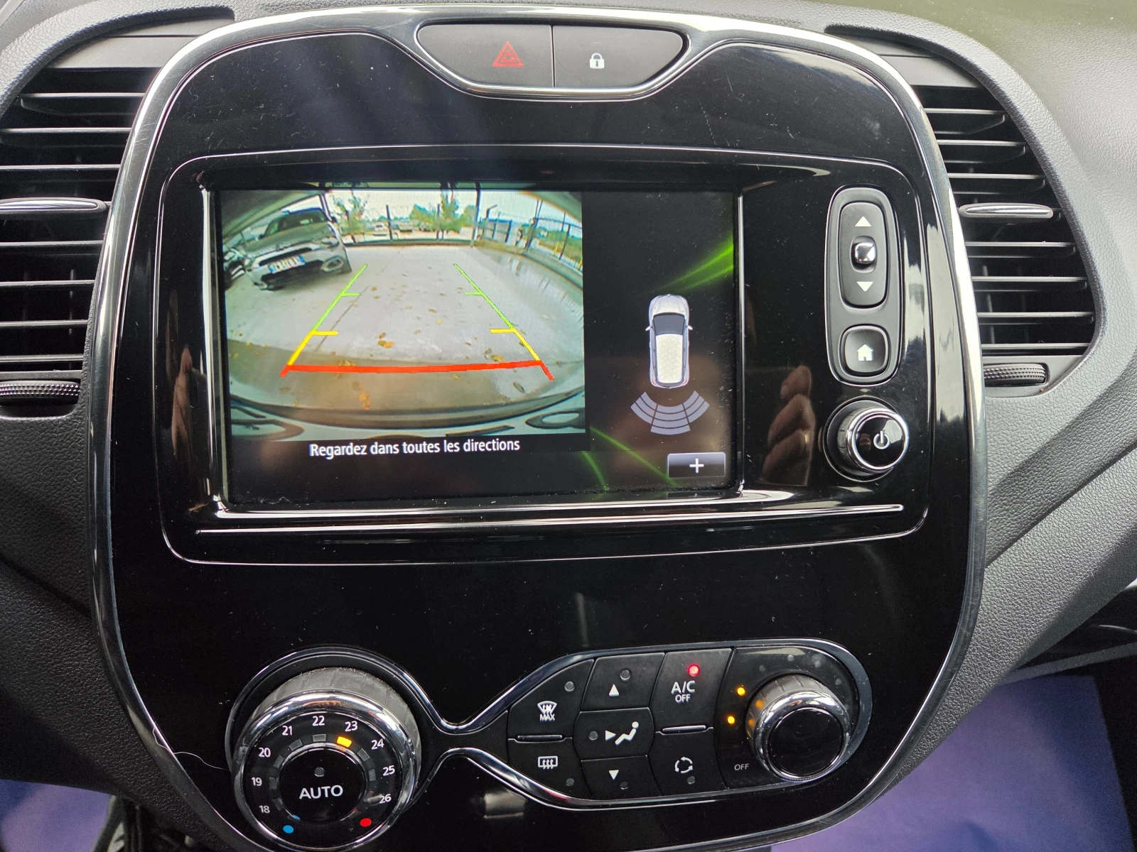 Renault Captur 1.2 AVTOMATIK* * KAMERA* * START-STOP* * LED - изображение 10 | Auto.bg Renault Captur 1.2 AVTOMATIK* * KAMERA* * START-STOP* * LED - изображение 10