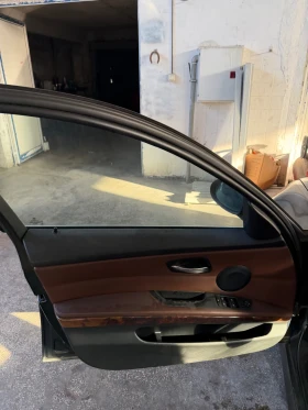 BMW 325 XI - 2500 € / 4889.57 лв. - 13510591 5 | Car24.bg BMW 325 XI - 2500 € / 4889.57 лв. - 13510591 5