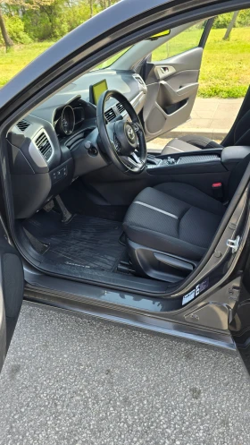 Mazda 3 Revolution - 13500 € / 26403.70 лв. - 40302659 15 | Car24.bg Mazda 3 Revolution - 13500 € / 26403.70 лв. - 40302659 15