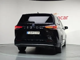 Toyota Sienna 4Th Generation 2.5 Hybrid 2Wd | Auto.bg — изображение 4 Toyota Sienna 4Th Generation 2.5 Hybrid 2Wd | Auto.bg — изображение 4