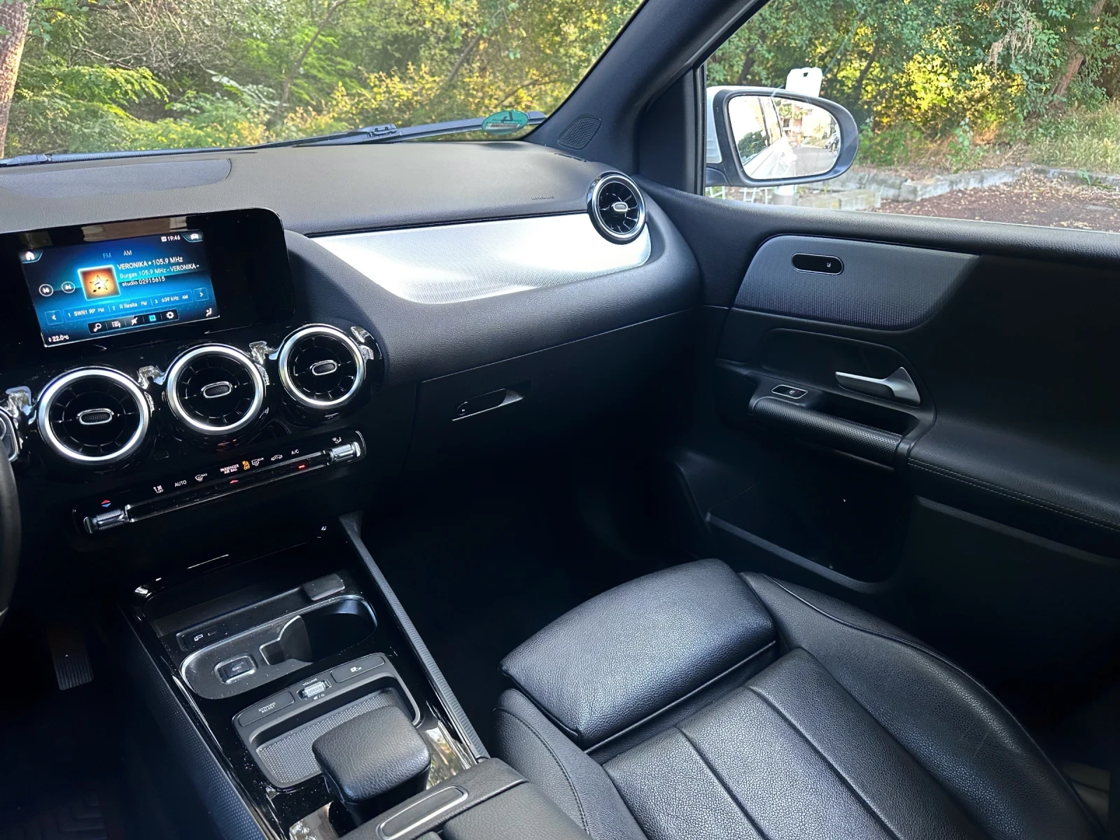 Mercedes-Benz B 200 d Sport Line 8DCT Automatic - изображение 10 | Auto.bg Mercedes-Benz B 200 d Sport Line 8DCT Automatic - изображение 10