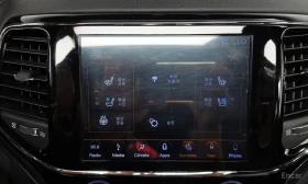 Jeep Grand cherokee 3.6 OVERLAND / ОБДУХ / DISTRONIC / PANO / FULL - 16700 € - 54766193 12 | Car24.bg Jeep Grand cherokee 3.6 OVERLAND / ОБДУХ / DISTRONIC / PANO / FULL - 16700 € - 54766193 12