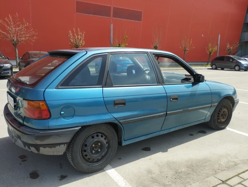 Opel Astra - 850 € / 1662.46 лв. - 31479437 1 | Car24.bg Opel Astra - 850 € / 1662.46 лв. - 31479437 1