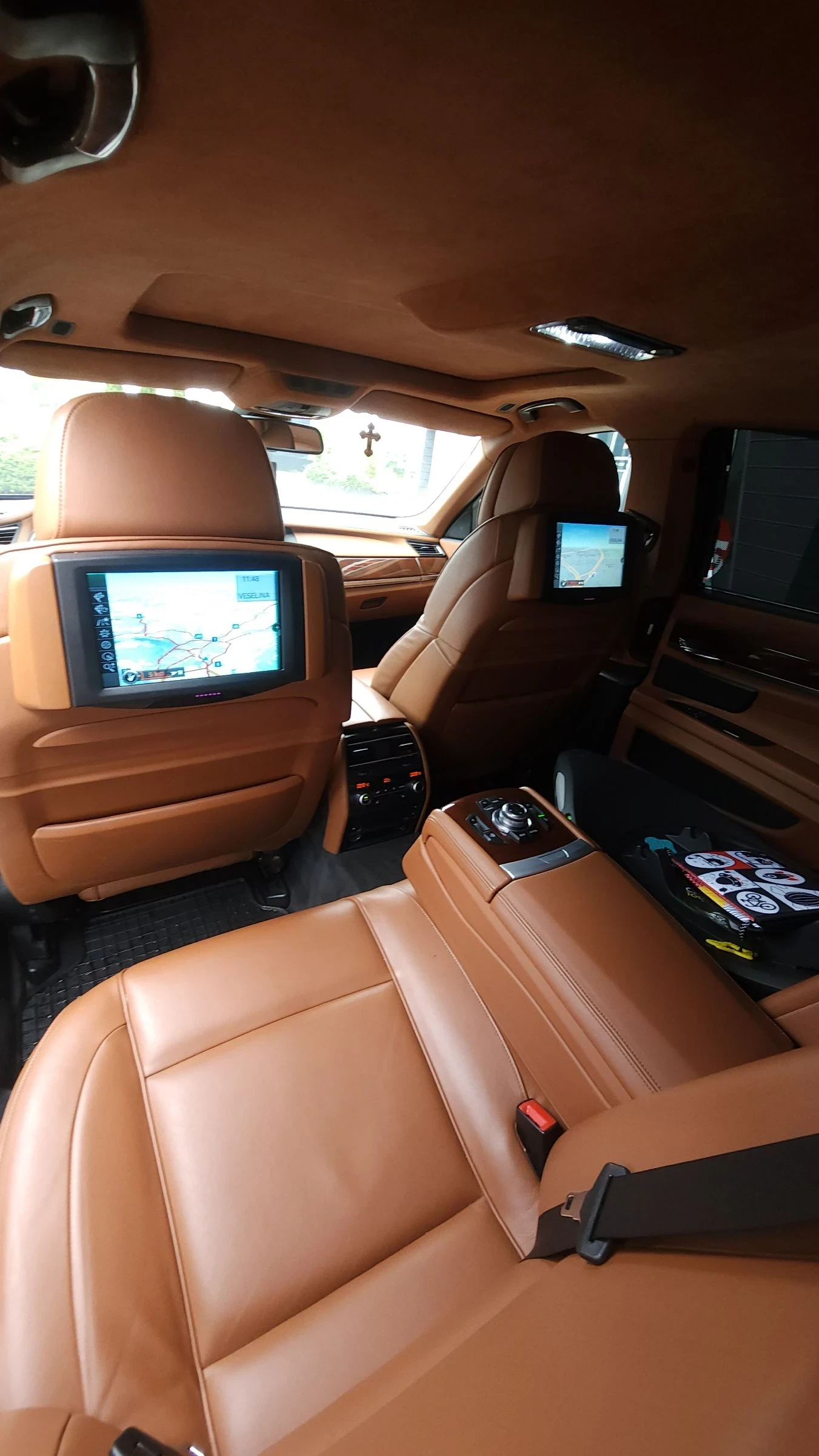 BMW 740 INDIVIDUAL 3XTV - изображение 10 | Auto.bg BMW 740 INDIVIDUAL 3XTV - изображение 10