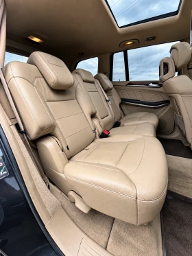 Mercedes-Benz GL 550 4-MATIC| AMG| PANO| 360| TV| 7 МЕСТА| FULL| ЛИЗИНГ | Auto.bg — изображение 7 Mercedes-Benz GL 550 4-MATIC| AMG| PANO| 360| TV| 7 МЕСТА| FULL| ЛИЗИНГ | Auto.bg — изображение 7
