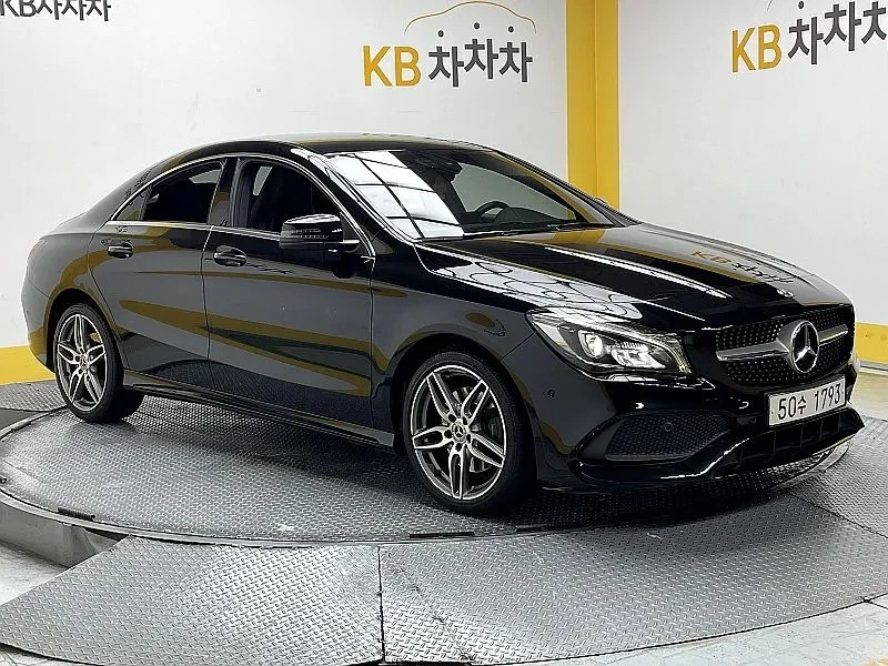 Mercedes-Benz CLA 220 Amg Line | Auto.bg — изображение 1 Mercedes-Benz CLA 220 Amg Line | Auto.bg — изображение 1