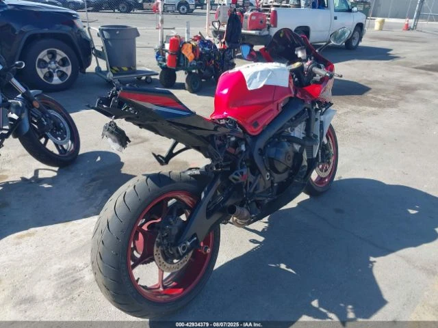 Suzuki Gsxr R1000 - изображение 4 | Auto.bg Suzuki Gsxr R1000 - изображение 4