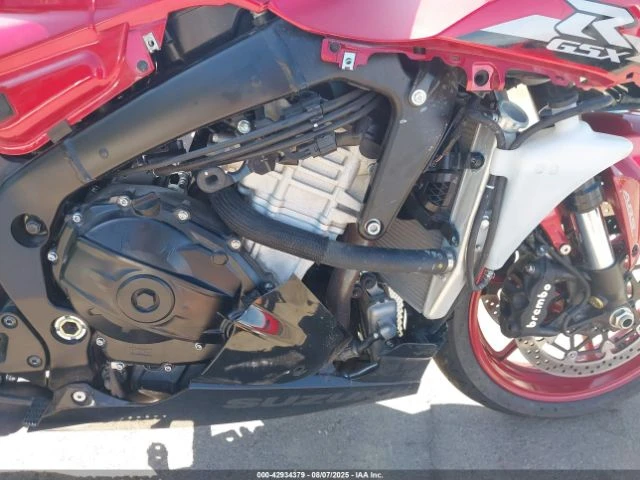 Suzuki Gsxr R1000 - изображение 8 | Auto.bg Suzuki Gsxr R1000 - изображение 8