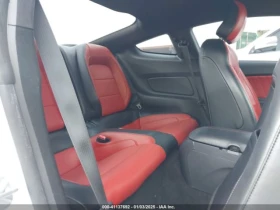 Ford Mustang 2.3-ECO-BOOST| CAMERA| PODGREV| OBDUHVANE| КОЖА| N | Auto.bg — изображение 15 Ford Mustang 2.3-ECO-BOOST| CAMERA| PODGREV| OBDUHVANE| КОЖА| N | Auto.bg — изображение 15