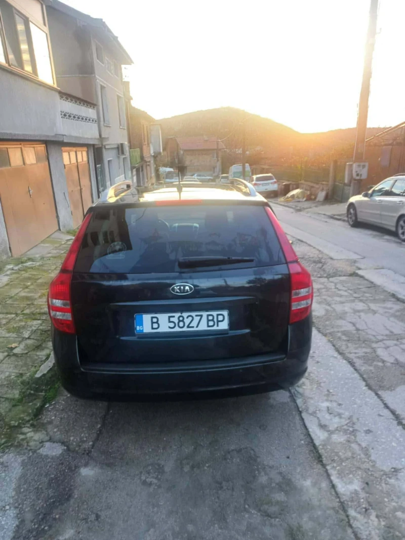 Kia Ceed - 2045 € / 3999.67 лв. - 54173040 1 | Car24.bg Kia Ceed - 2045 € / 3999.67 лв. - 54173040 1