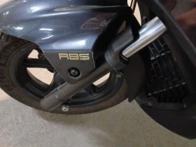 Kymco Downtown 300 I ABS | Auto.bg — изображение 3 Kymco Downtown 300 I ABS | Auto.bg — изображение 3