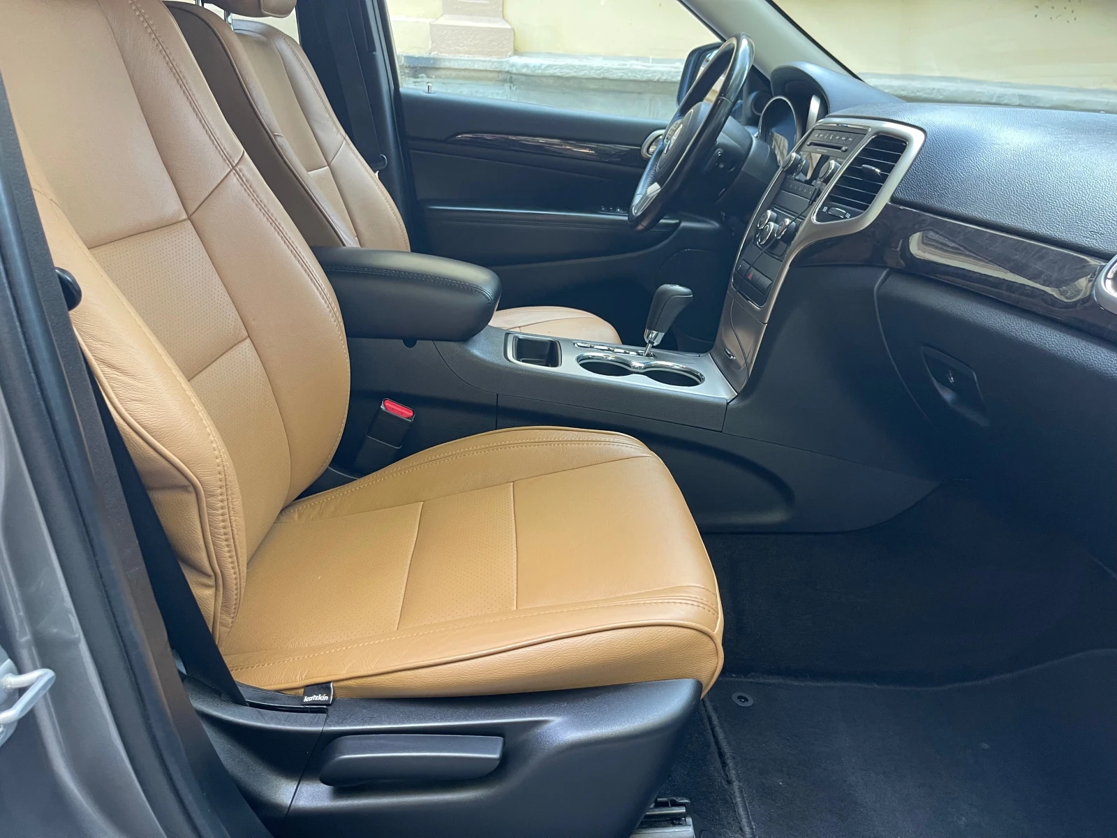 Jeep Grand cherokee 3.6i#286KC#126928KM#ЛИЗИНГ#KATO HOB! - изображение 7 | Auto.bg Jeep Grand cherokee 3.6i#286KC#126928KM#ЛИЗИНГ#KATO HOB! - изображение 7