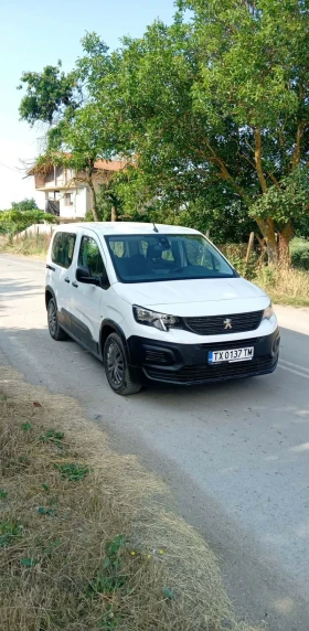 Peugeot Rifter undefined | Auto.bg — изображение 9 Peugeot Rifter undefined | Auto.bg — изображение 9