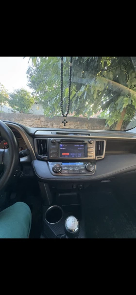 Toyota Rav4 D4D - 10200 € / 19949.47 лв. - 80891596 10 | Car24.bg Toyota Rav4 D4D - 10200 € / 19949.47 лв. - 80891596 10