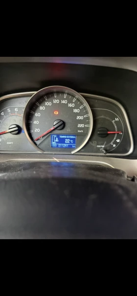 Toyota Rav4 D4D - 10200 € / 19949.47 лв. - 80891596 6 | Car24.bg Toyota Rav4 D4D - 10200 € / 19949.47 лв. - 80891596 6