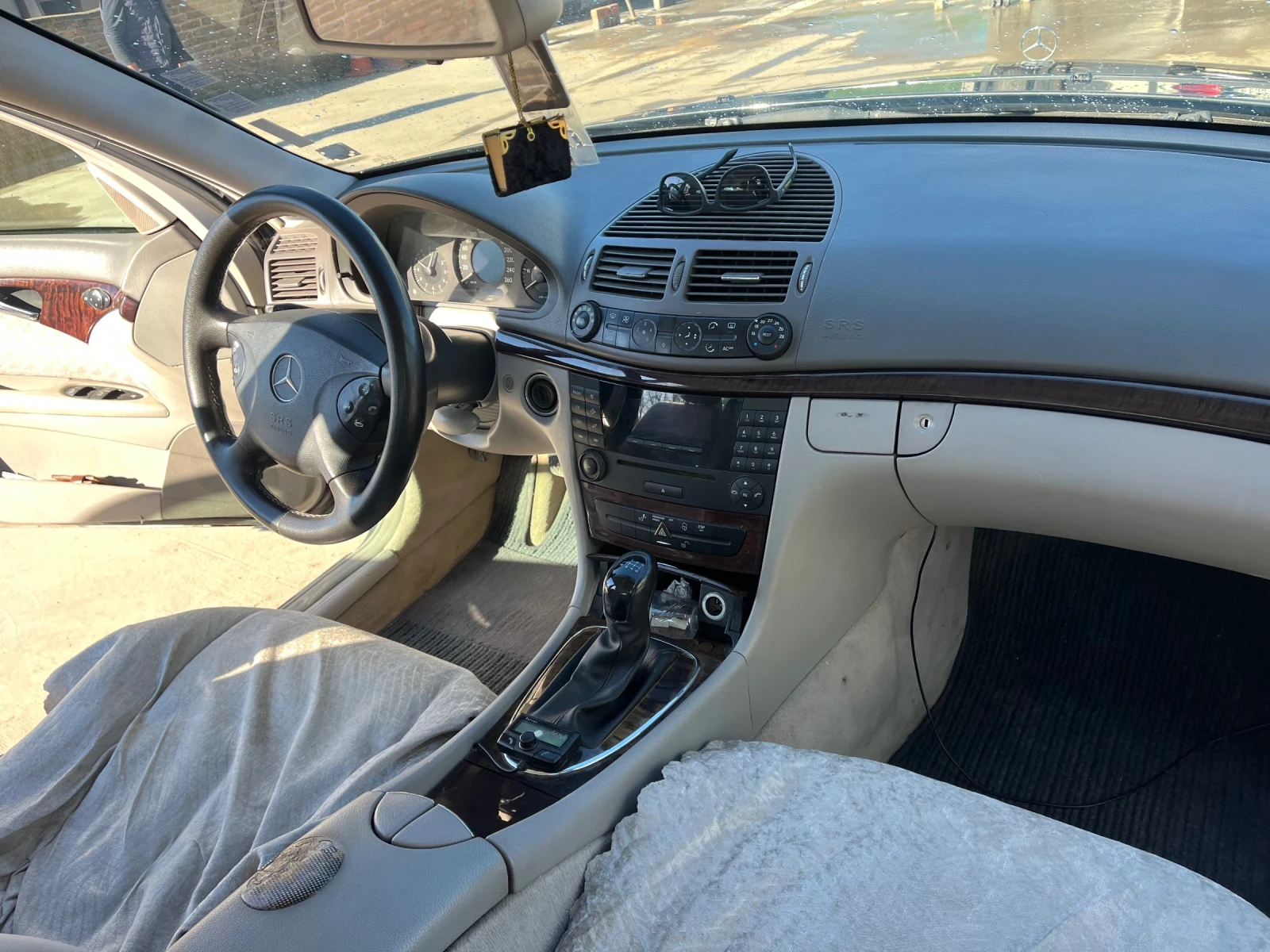 Mercedes-Benz E 200  - изображение 5 | Auto.bg Mercedes-Benz E 200  - изображение 5