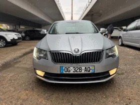 Skoda Superb 2.0TDI-DSG-NAVI-кожа - 16999 лв. / 8691.45 € - 36613317 2 | Car24.bg Skoda Superb 2.0TDI-DSG-NAVI-кожа - 16999 лв. / 8691.45 € - 36613317 2