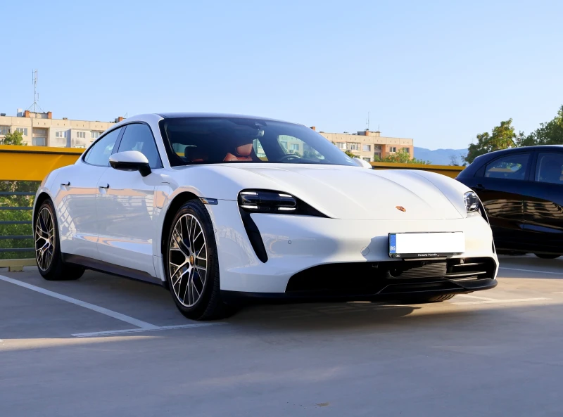 Porsche Taycan - 70000 € - 35504892 1 | Car24.bg Porsche Taycan - 70000 € - 35504892 1