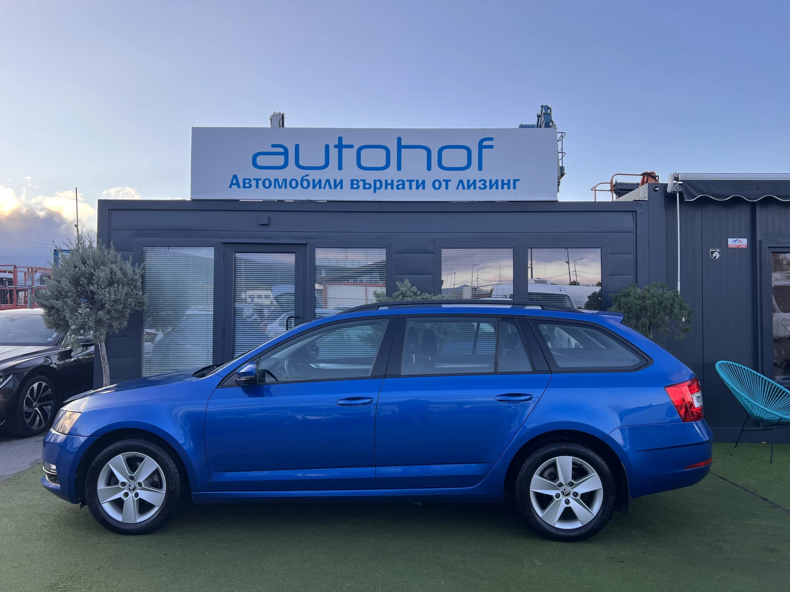 Skoda Octavia AMBITION/1.6TDI/116K.C./5MT/N1 - изображение 2 | Auto.bg Skoda Octavia AMBITION/1.6TDI/116K.C./5MT/N1 - изображение 2