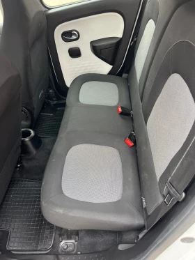 Renault Twingo 29 900км !!! - 9700 € / 18971.55 лв. - 39620311 9 | Car24.bg Renault Twingo 29 900км !!! - 9700 € / 18971.55 лв. - 39620311 9