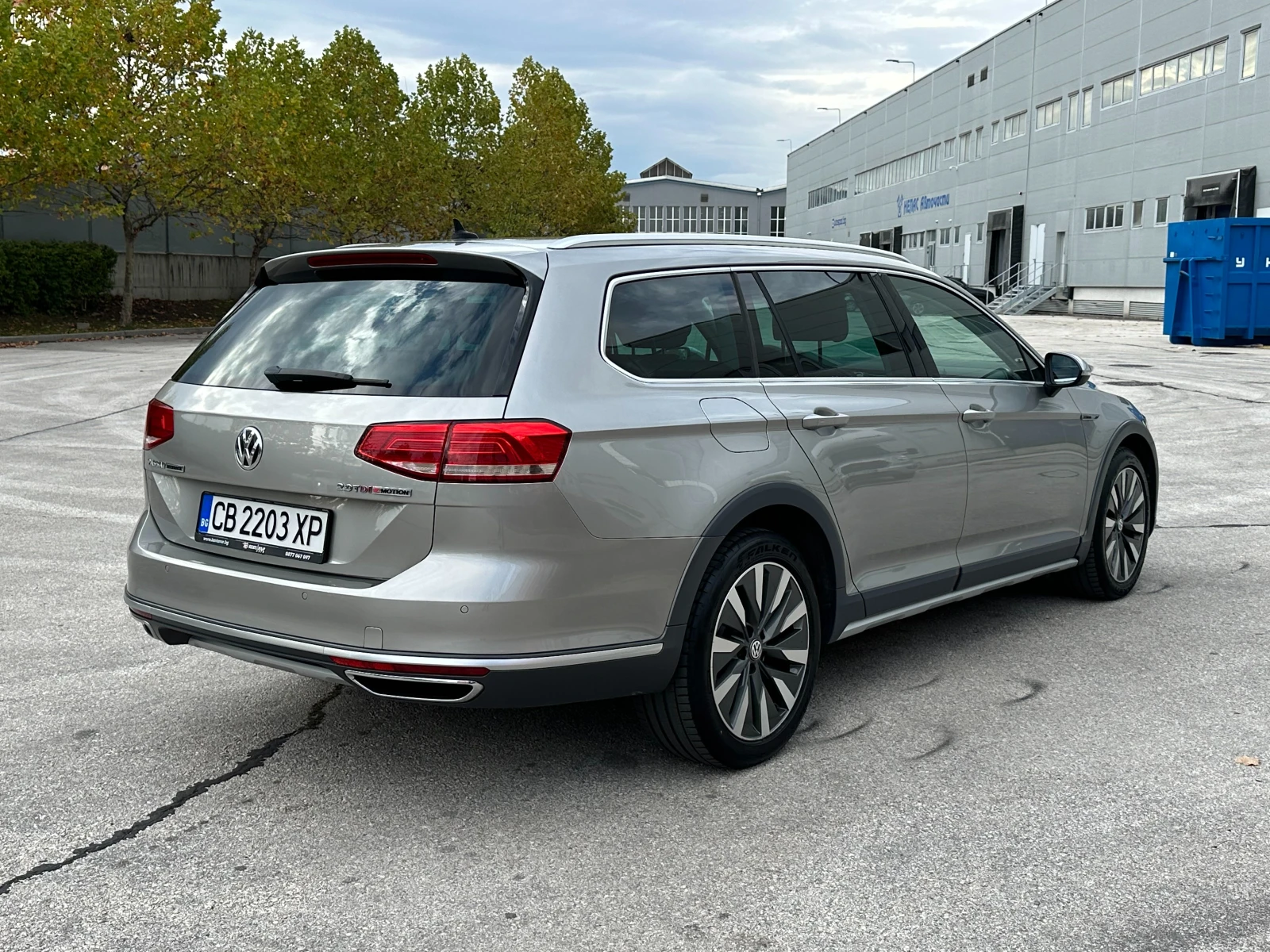 VW Passat Гаранция/2.0d 190 к.с.  - изображение 4 | Auto.bg VW Passat Гаранция/2.0d 190 к.с.  - изображение 4