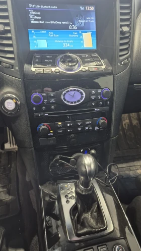 Infiniti QX70 S - 30000 € / 58674.90 лв. - 86053135 15 | Car24.bg Infiniti QX70 S - 30000 € / 58674.90 лв. - 86053135 15